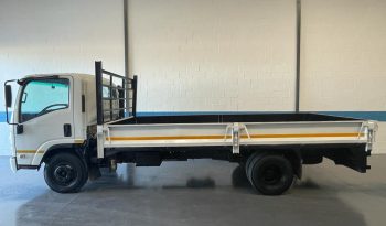 2017 Isuzu NPR 400 full