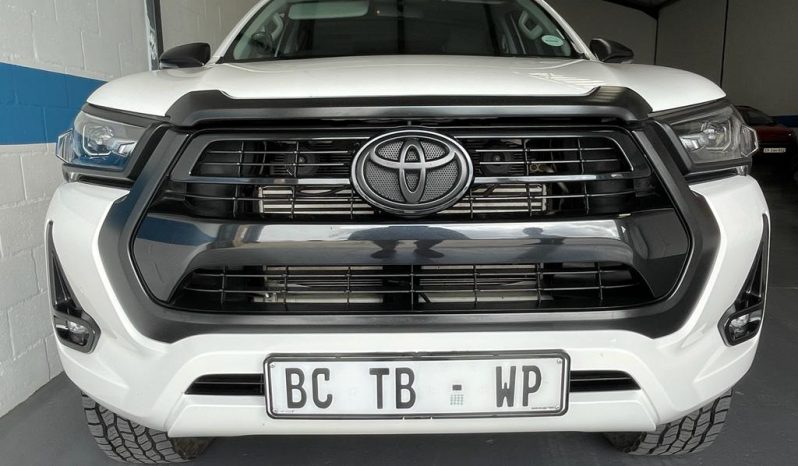 2021 Toyota Hilux 2.8Gd6 4X4 Auto Raider D/C P/U full