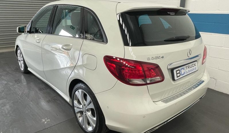 2017 Mercedes Benz B220d full