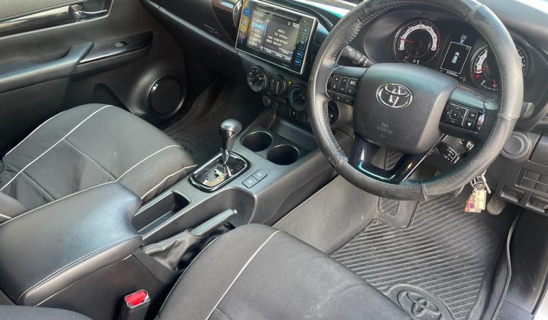 2019 Toyota Hilux 2.8 GD-6 4X4 A/T full