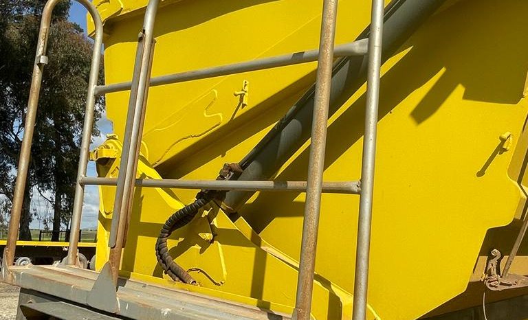 2018 SA Truckbody 45 Cube Side Tipper Link full