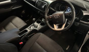 2016 Toyota Hilux 2.8Gd6 4×4 Raider A/T P/U D/C full