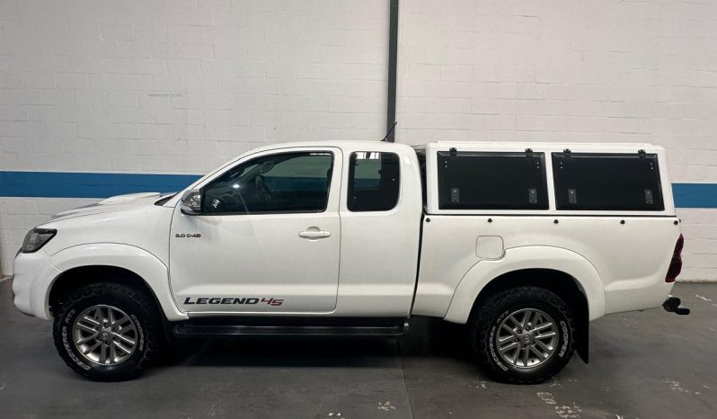 2015 Toyota Hilux 3.0d4d Legend 45 Xcab full