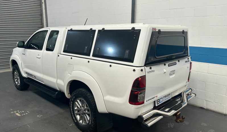2015 Toyota Hilux 3.0d4d Legend 45 Xcab full