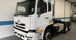 2015 Nissan UD 26-410 6×4 T/T