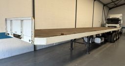 2022 Trailstar 13m Tri axle Flatdeck with Genset